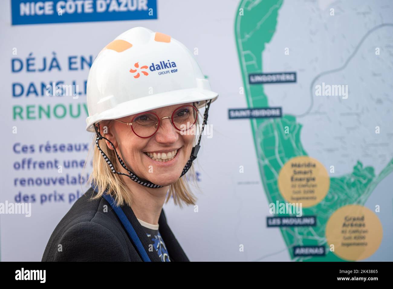 Nice, France. 29th Sep, 2022. Agnes Pannier-Runacher wears a helmet during the visit of the ecological heating network under construction. Agnes Pannier-Runacher, Minister of Ecological Transition is visiting Nice (Alpes-maritimes) on the theme of energy sobriety and energy savings. Credit: SOPA Images Limited/Alamy Live News Stock Photo