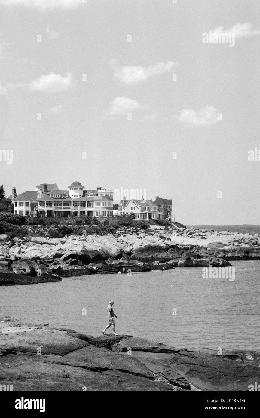 A view of the Cliff House hotel accross the bay from the Nubble