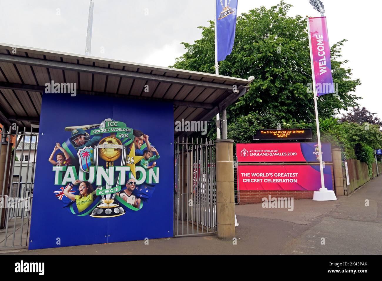 Welcome to Taunton Somerset Cricket Club, St James St, Taunton, Somerset, England, UK,  TA1 1JT Stock Photo