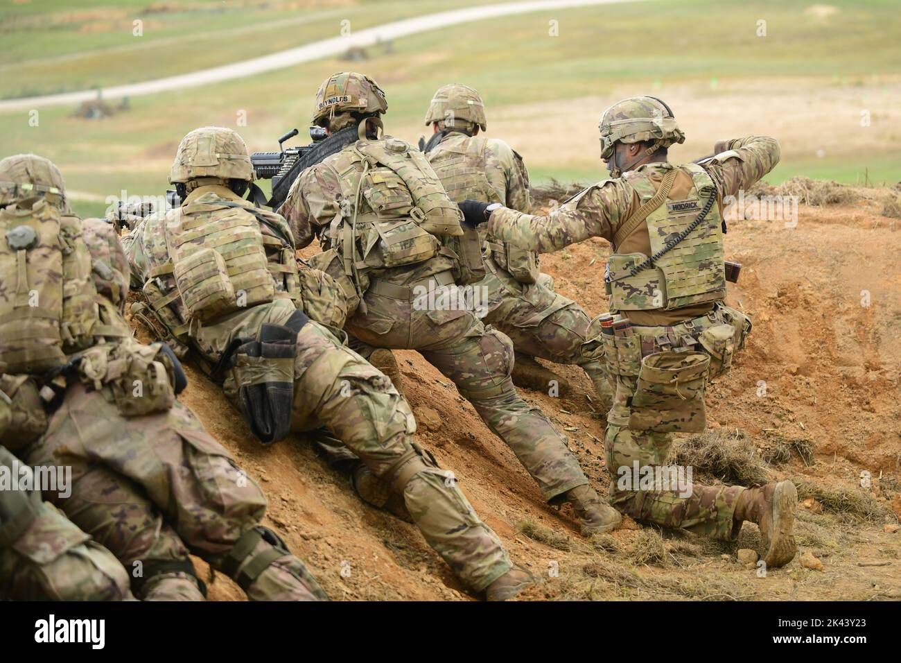U.S. Army paratroopers assigned to the 1st Battalion, 503rd Infantry ...