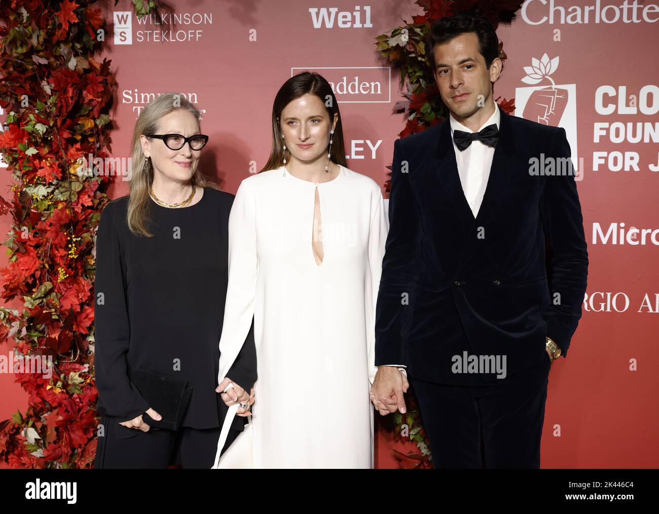 New York, United States. 29th Sep, 2022. Meryl Streep, Grace Gummer and Mark Ronson arrive on the red carpet at the Clooney Foundation For Justice Inaugural Albie Awards at New York Public Library on Thursday, September 29, 2022 in New York City. Photo by John Angelillo/UPI Credit: UPI/Alamy Live News Stock Photo