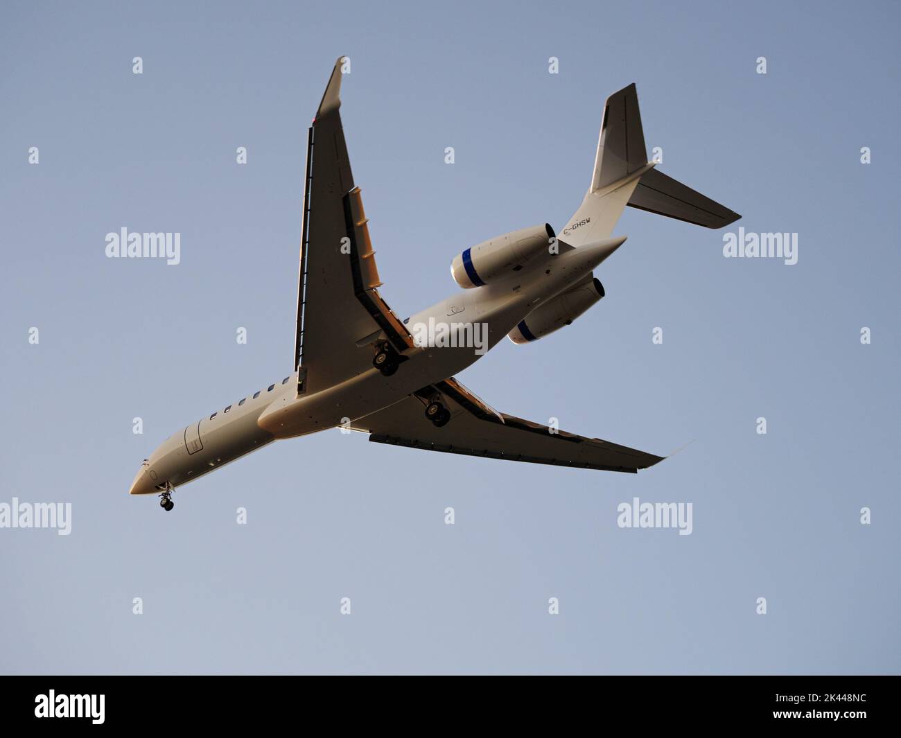 Global 7500 hi-res stock photography and images - Alamy