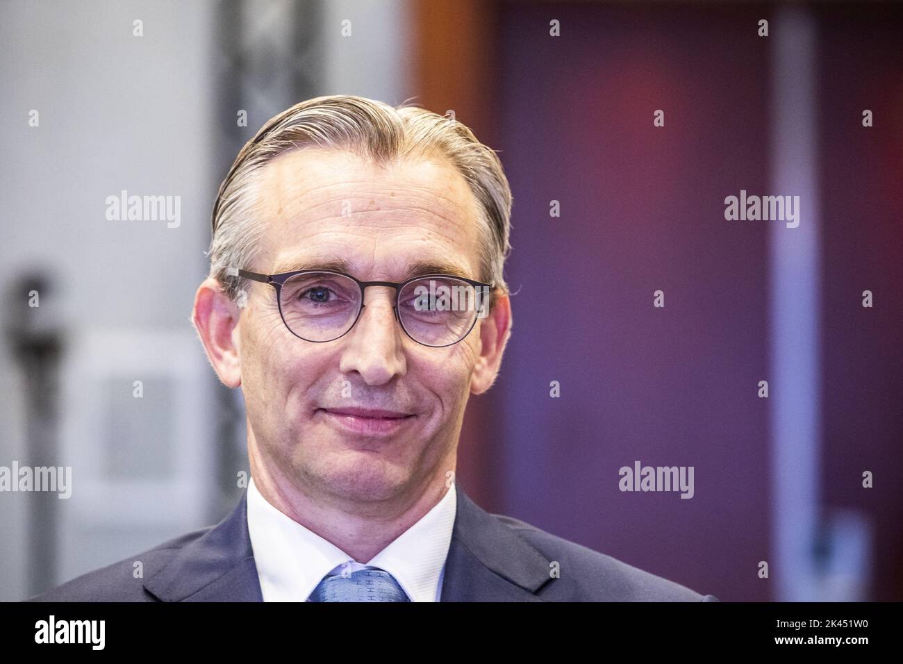 2022-09-30 09:24:35 AMSTERDAM - CEO Roy Jakobs of Koninklijke Philips NV before the start of an extraordinary shareholders' meeting of Philips. ANP EVA PLEVIER AMSTERDAM netherlands out - belgium out Stock Photo