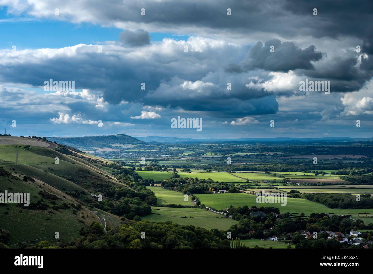 Brighton, September 29th 2022: Cumulonimbus clouds gather over the South Downs National Park at Devil's Dyke, overlooking the Fulking Escarpment and the Weald of Sussex as the season changes Stock Photo