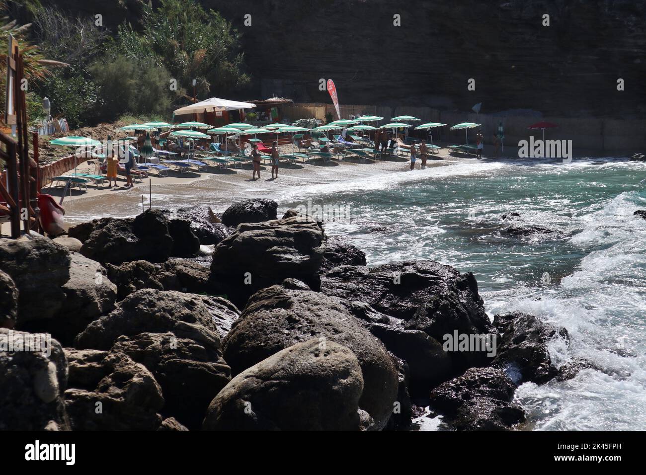 Sentiero in spiaggia hi-res stock photography and images - Alamy