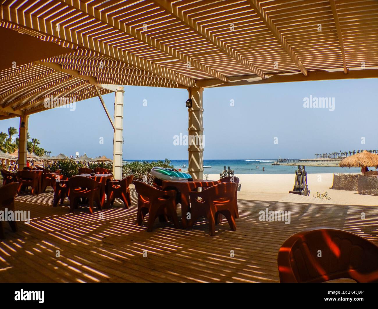Vacation holidays beach lounge hi-res stock photography and images - Alamy