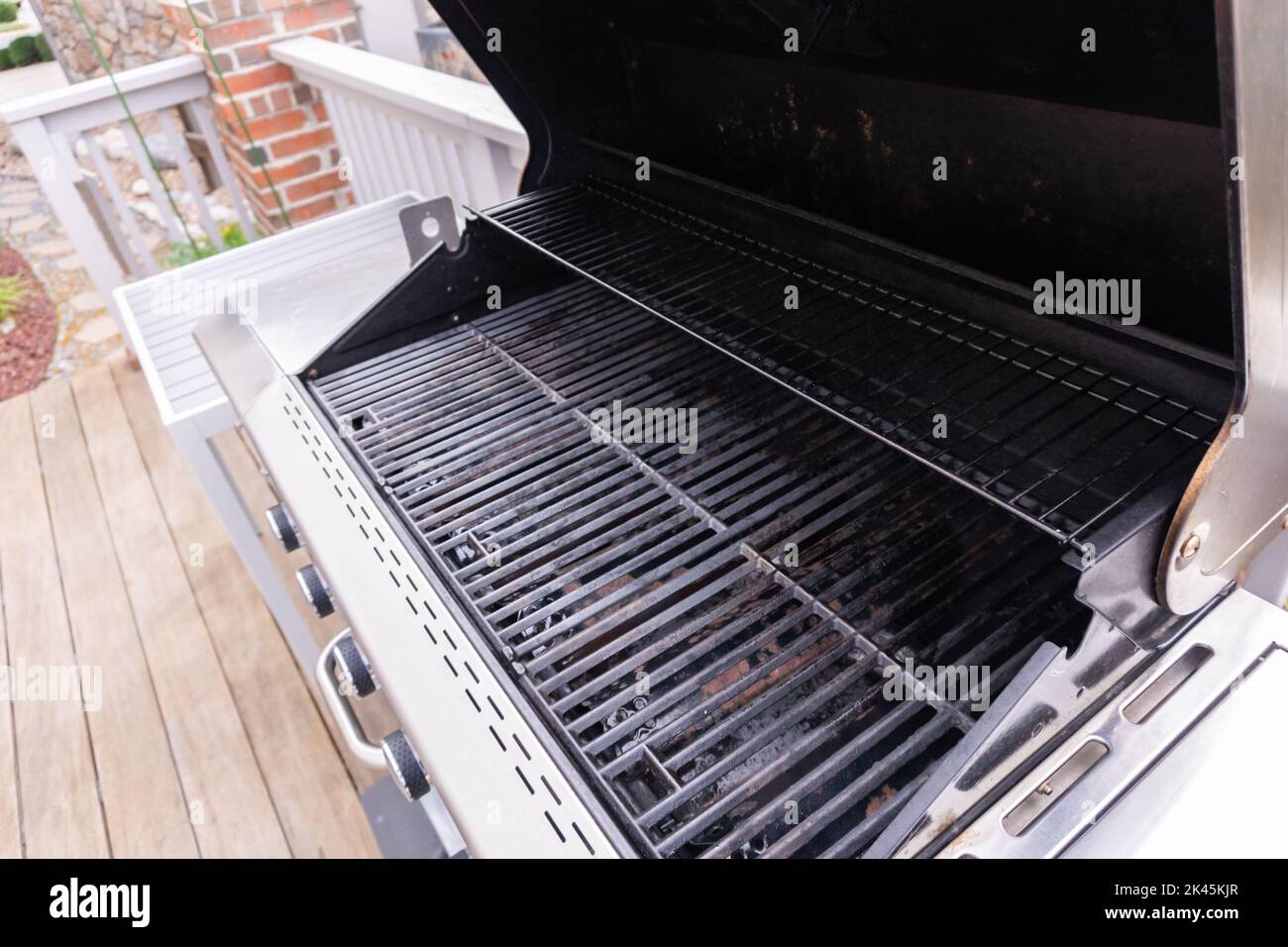 Outdoor gas grill Stock Photo - Alamy