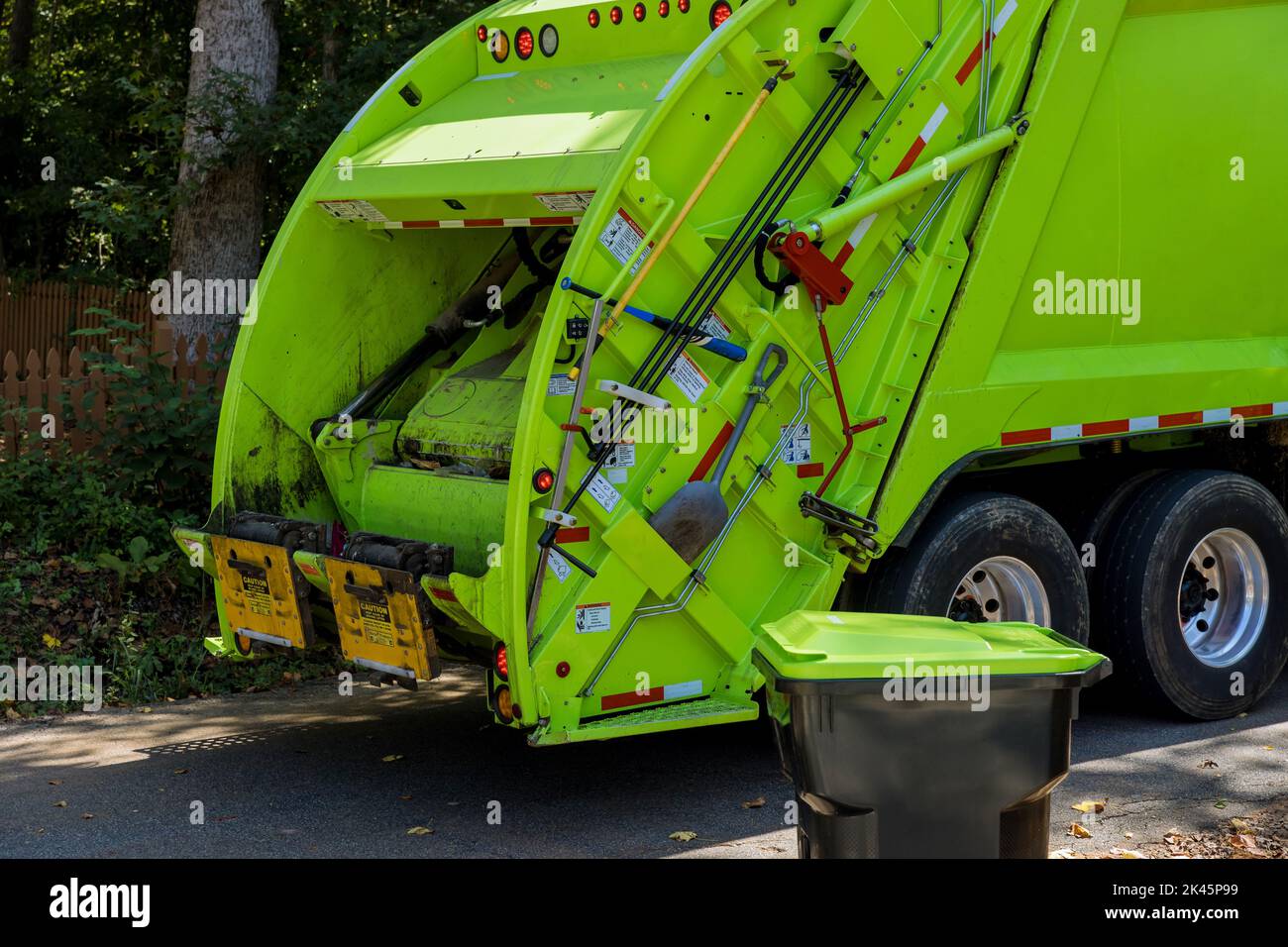 Truck for mixed domestic waste collection in residential areas Stock