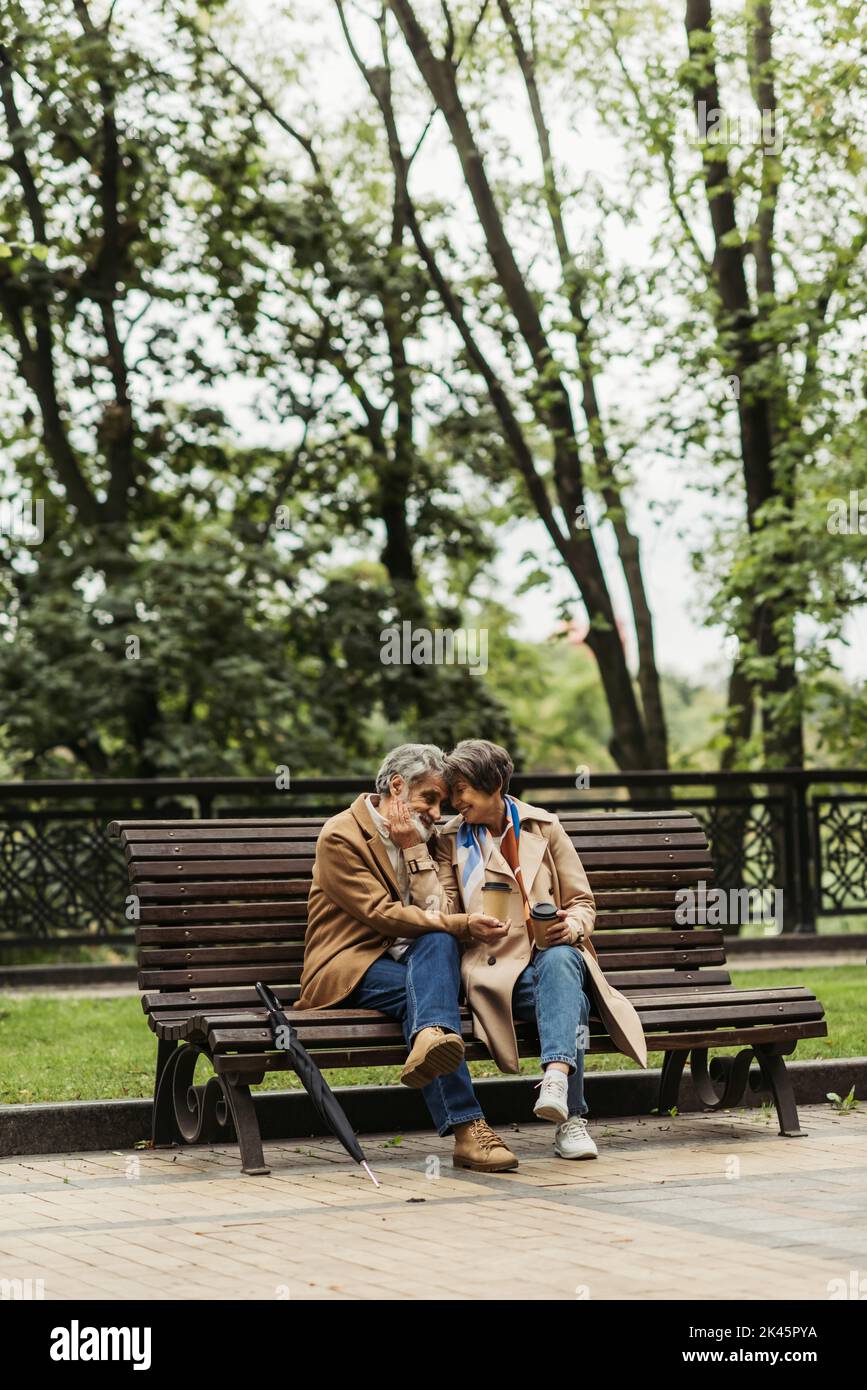 Happy retired couple hi-res stock photography and images - Alamy