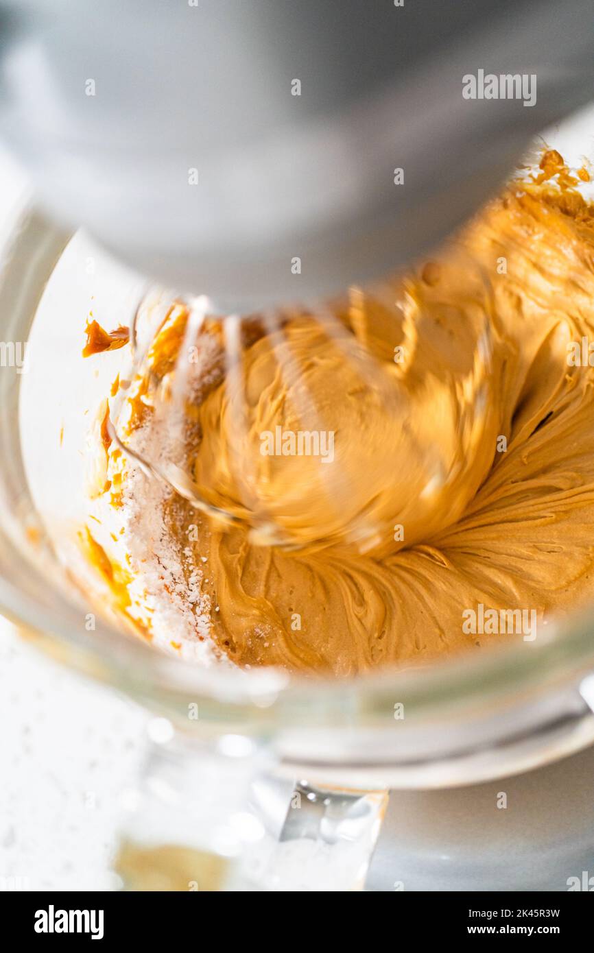 Dulce de leche buttercream frosting Stock Photo Alamy