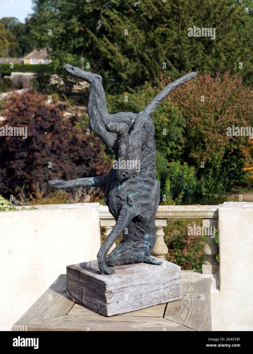 The Sculpture Park, Burghley House, Stamford Stock Photo - Alamy
