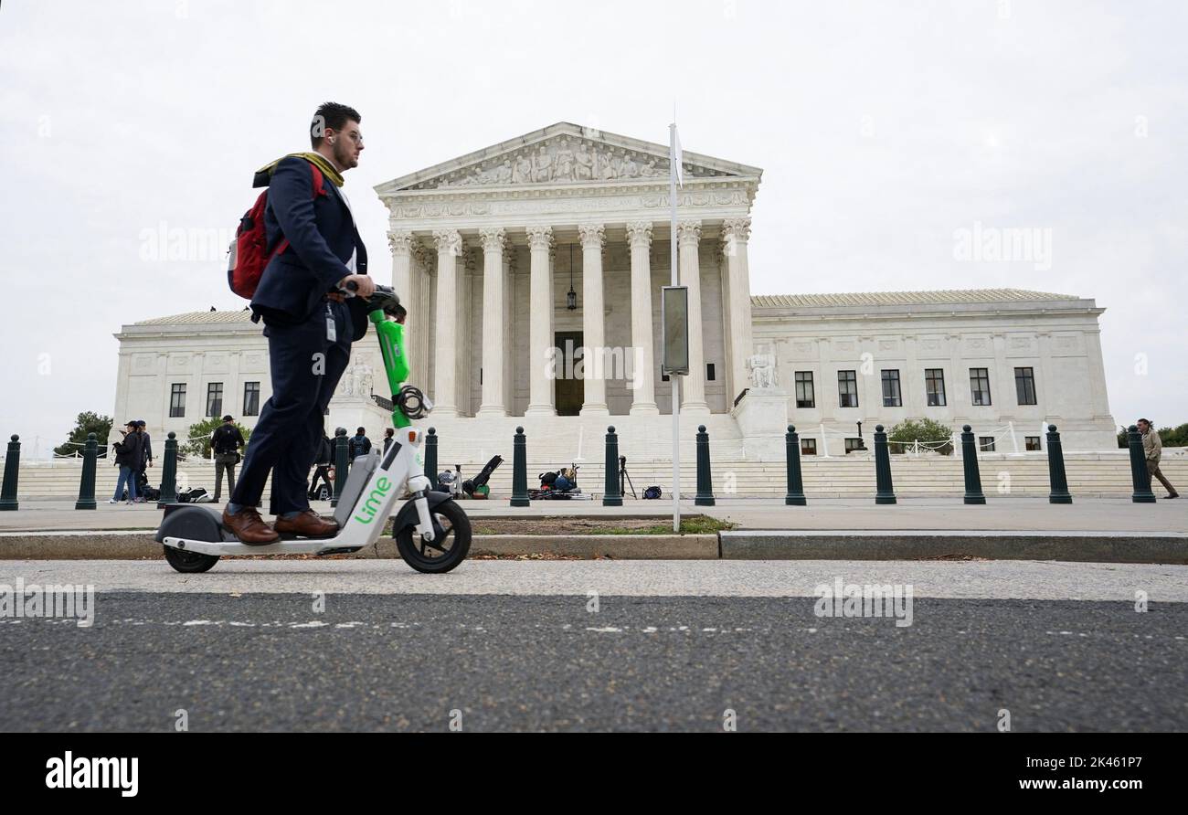 Justice ketanji brown jackson hires stock photography and images Alamy