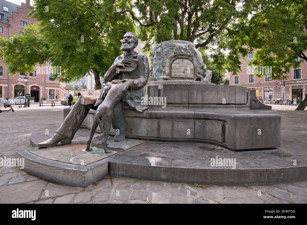 Statue and fountain of Charles Buls (18371914), former mayor of