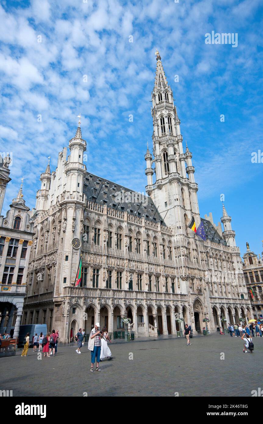 The Town Hall (Hotel de Ville) with the gothic tower (96 meters) in the Grand Place, Brussels, Belgium Stock Photo