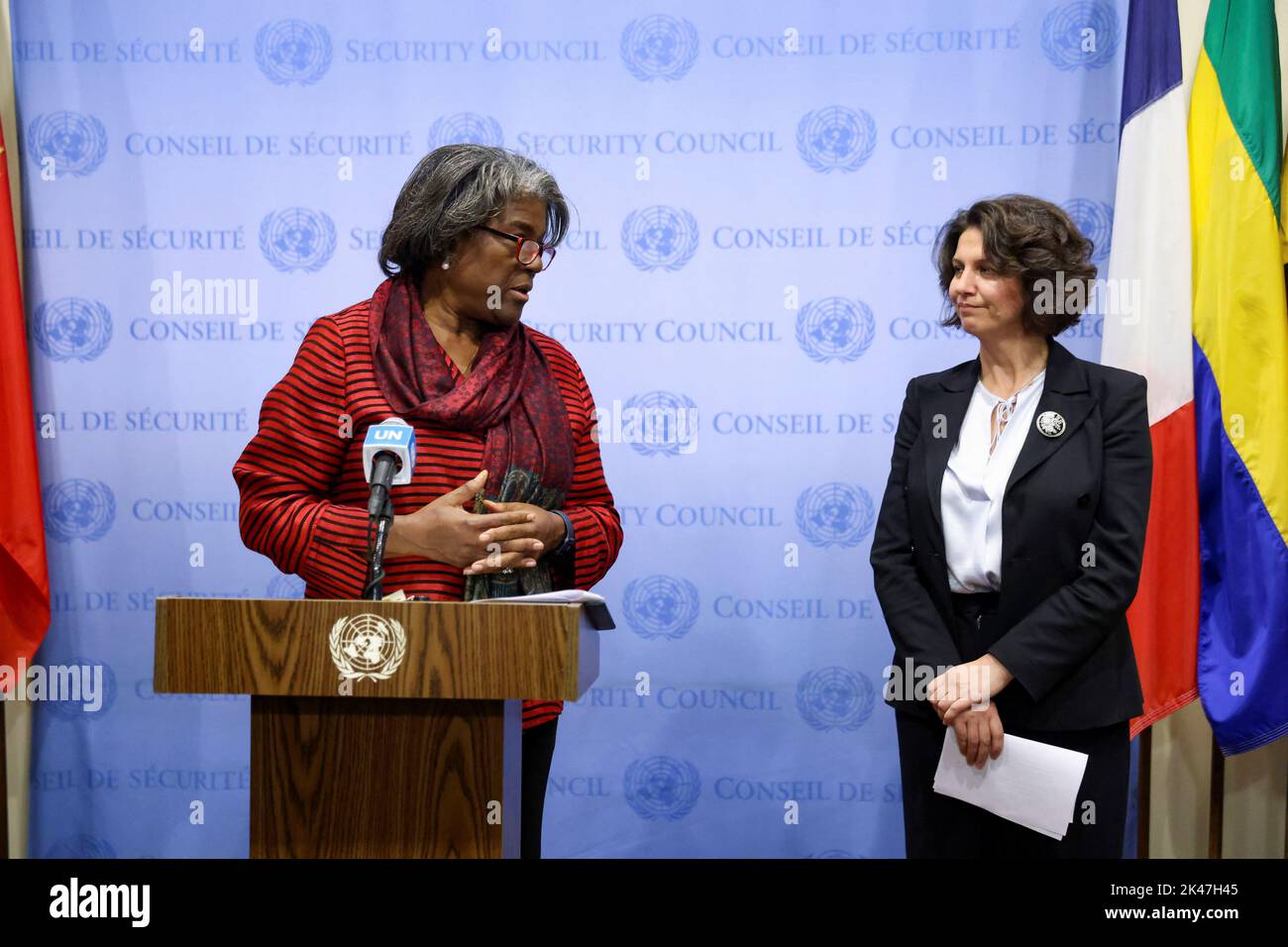 U.S. Ambassador to the United Nations Linda Thomas-Greenfield speaks to the media as she stands next to Deputy Permanent Representative of Albania to the U.N. Albana Dautllari, following a meeting of the U.N. Security Council at the request of Russia to discuss damage to two Russian gas pipelines to Europe, in New York, U.S., September 30, 2022. REUTERS/Andrew Kelly Stock Photo