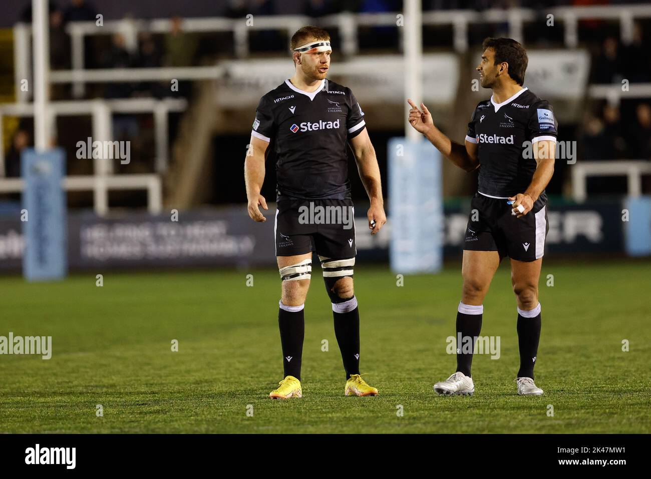 Newcastle, UK. 10th Sep, 2022. Callum Chick of Newcastle Falcons chats with Matias Orlando (r) during the Gallagher Premiership match between Newcastle Falcons and Bristol at Kingston Park, Newcastle on Friday 30th September 2022. (Credit: Chris Lishman | MI News) Credit: MI News & Sport /Alamy Live News Stock Photo