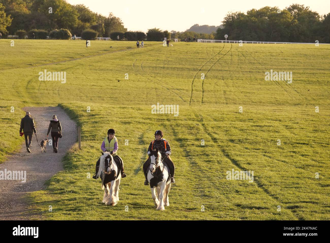 29th-september-2022-epsom-downs-surrey-uk-a-couple-of-local-riders