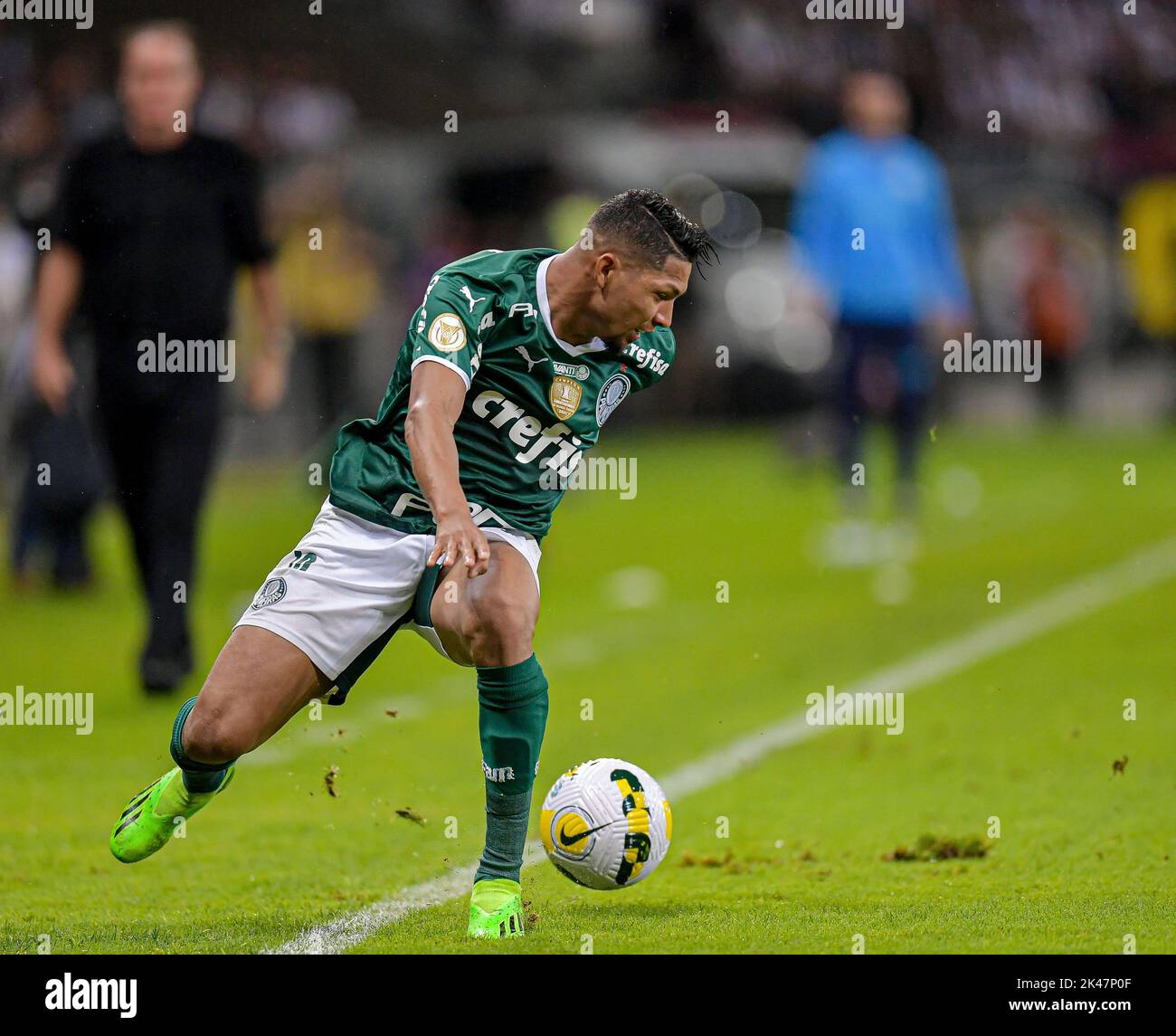 28th September 2022; Belo Horizonte, Brazil:  Rony of Palmeiras, during the match between Atl&#xe9;tico Mineiro and  Palmeiras, at the Est&#xe1;dio do Mineir&#xe3;o Stock Photo