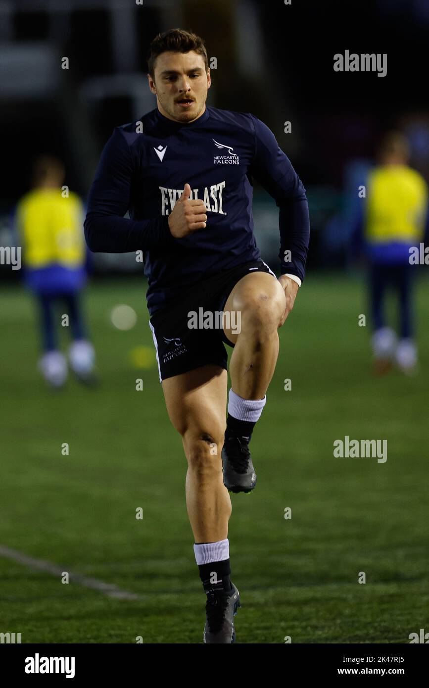 Newcastle, UK. 10th Sep, 2022. Mateo Carreras of Newcastle Falcons warms up for the Gallagher Premiership match between Newcastle Falcons and Bristol at Kingston Park, Newcastle on Friday 30th September 2022. (Credit: Chris Lishman | MI News) Credit: MI News & Sport /Alamy Live News Stock Photo