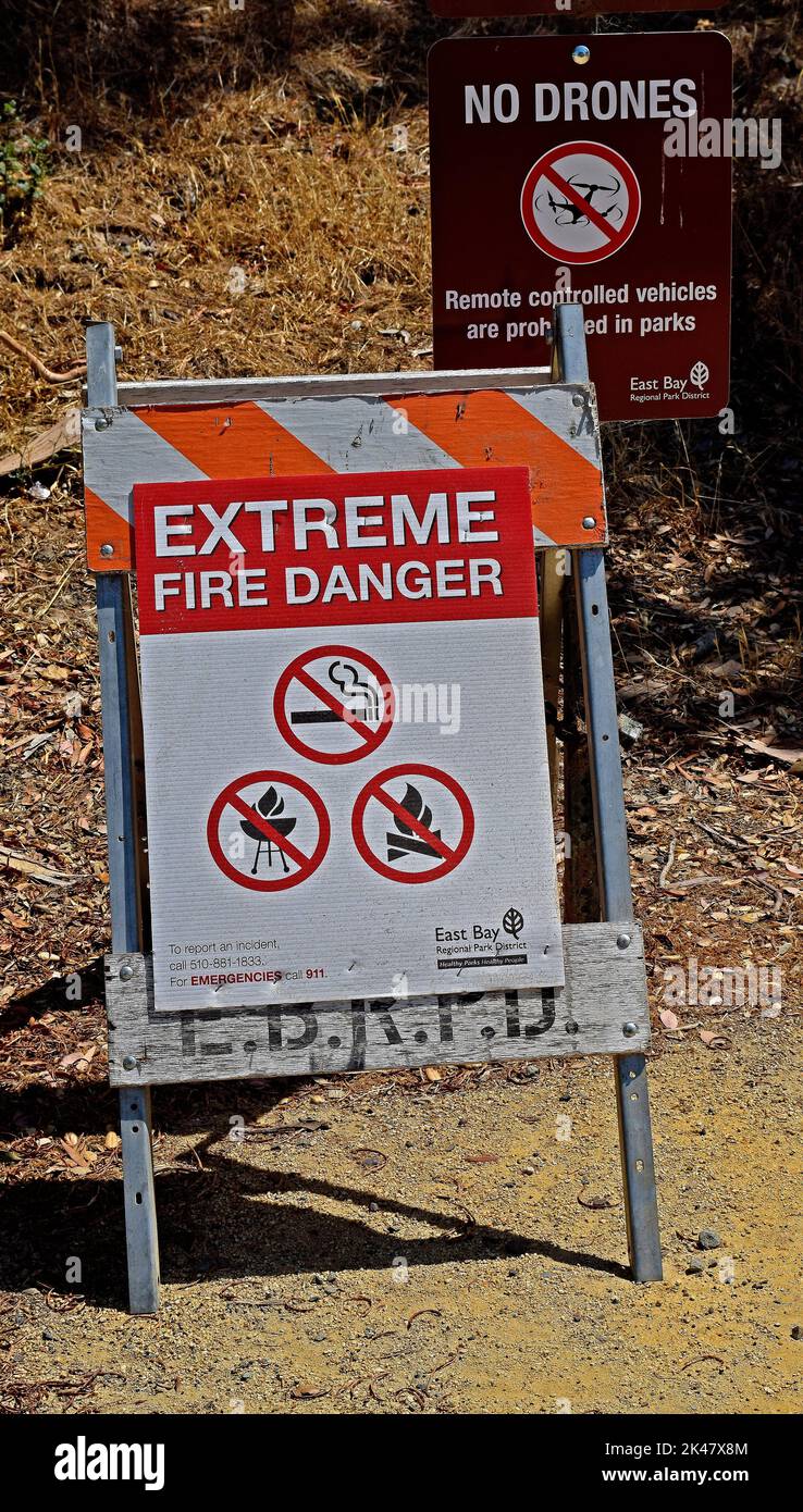 Extreme Fire Danger warning sign in an East Bay Regional Park, California Stock Photo