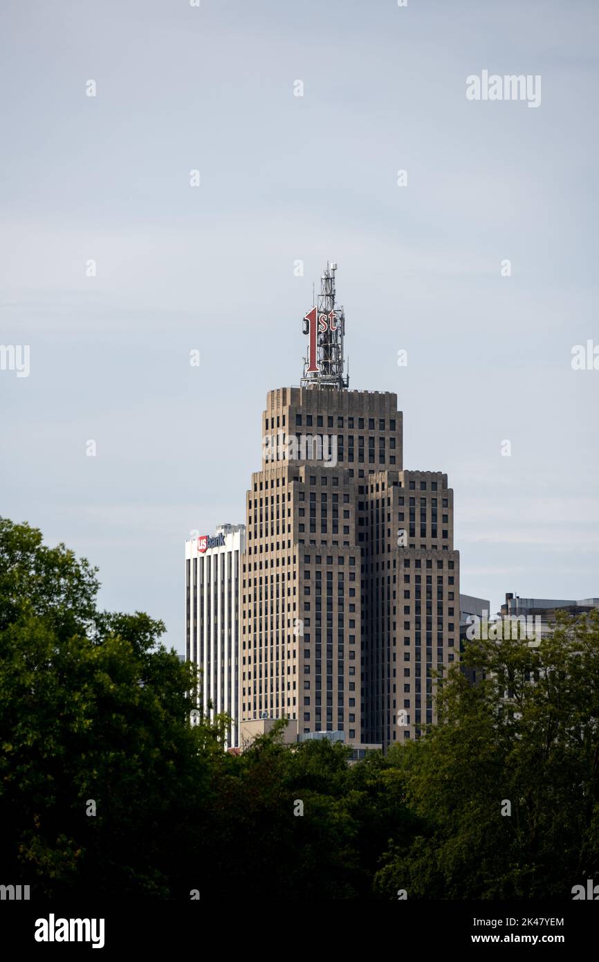 The First National Bank Building is a 417-foot-tall high-rise building in downtown Saint Paul Stock Photo