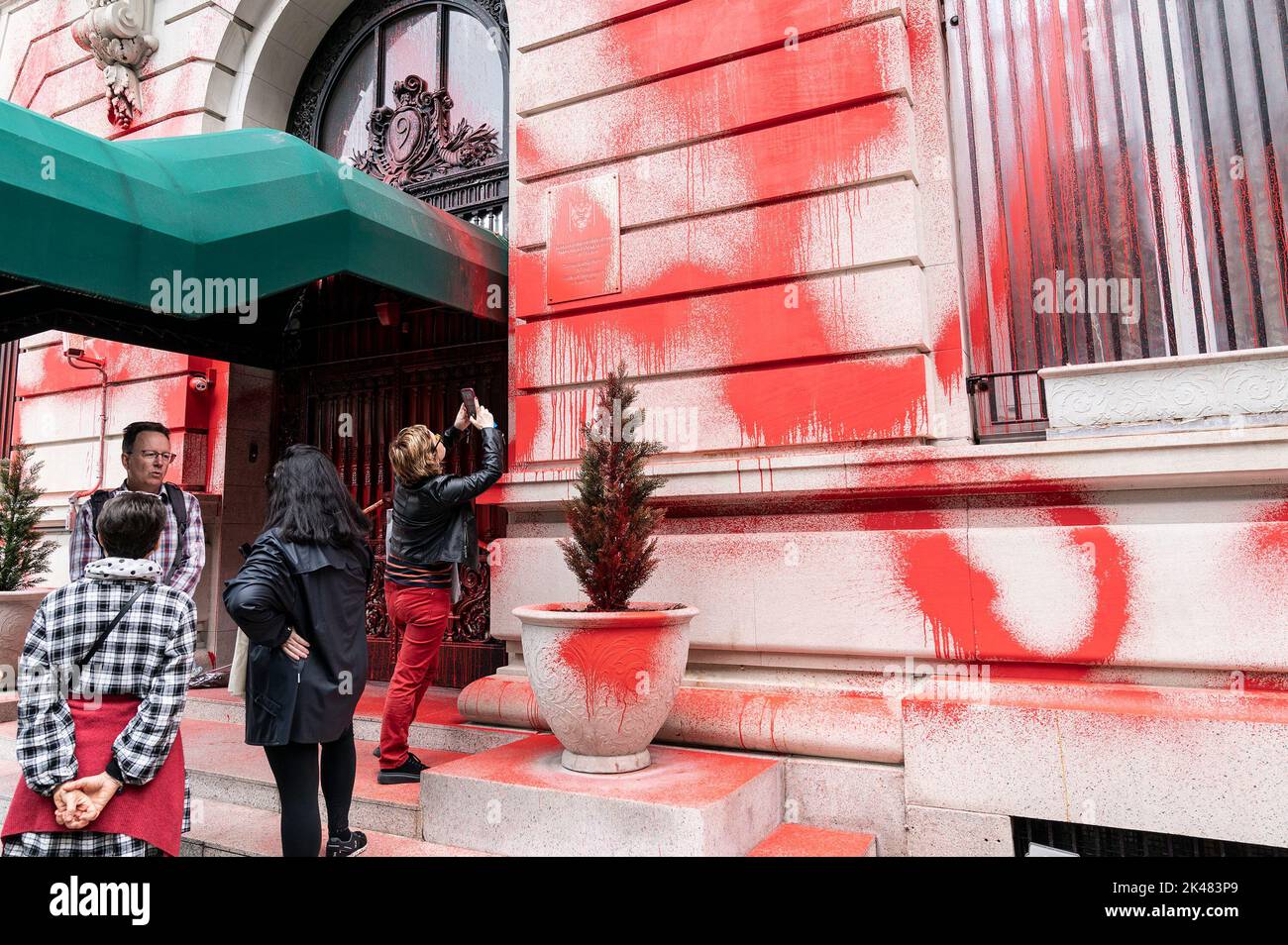 New York, USA. 01st Oct, 2022. View of Russian Consulate in NYC vandalized with red paint overnight after Russia announced annexation of Ukrainian territory. The Russian Federation and its President Vladimir Putin announced annexation of occupied Ukrainian territory during the last 7 months of invasion. (Photo by Lev Radin/Pacific Press) Credit: Pacific Press Media Production Corp./Alamy Live News Stock Photo