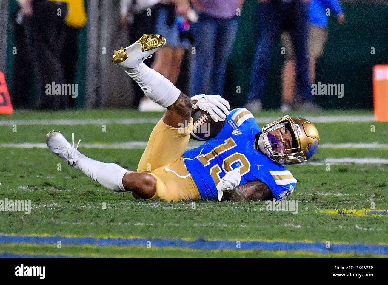 Pasadena, CA. 30th Sep, 2022. UCLA Bruins wide receiver Kazmeir