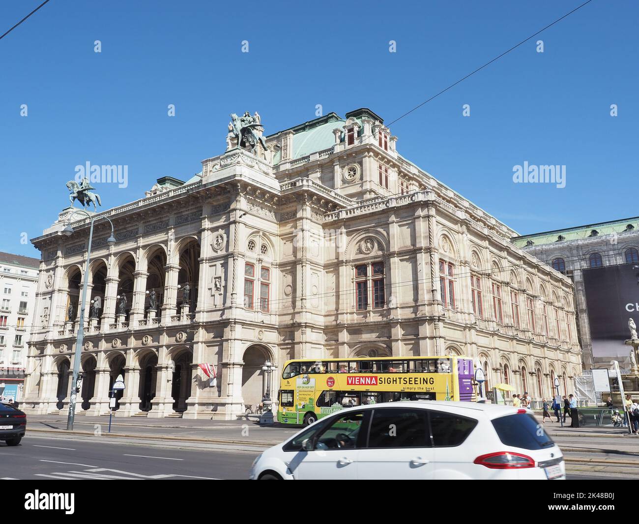 VIENNA, AUSTRIA - CIRCA SEPTEMBER 2022: Wiener Staatsoper translation Vienna State Opera Stock Photo