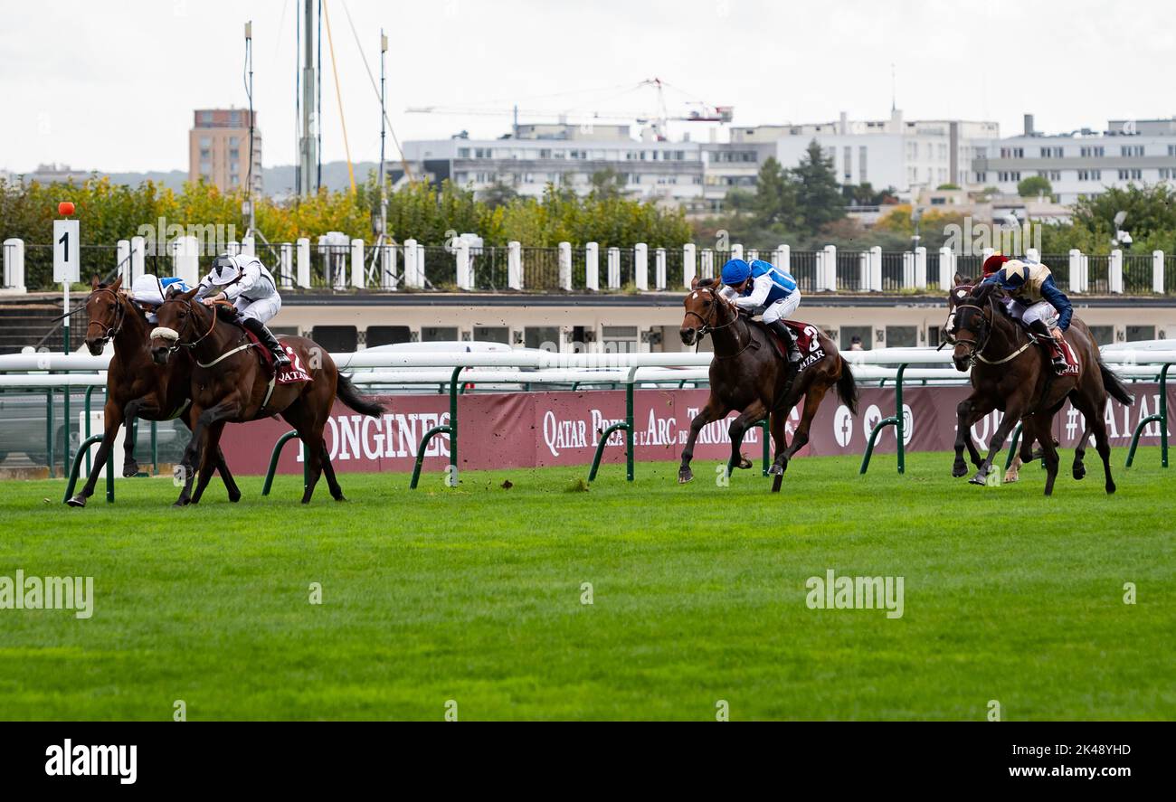 Al Qareem and Ryan Moore win the Qatar Prix Chaudenay at ParisLongchamp