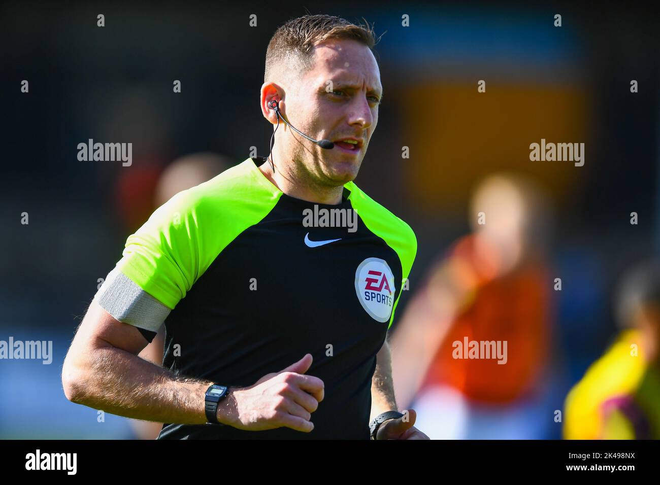 Cambridge, UK. 1st October 2022Referee Simon Mather (Referee) during the Sky Bet League 1 match between Cambridge United and Derby County at the R Costings Abbey Stadium, Cambridge on Saturday 1st October 2022. Credit: MI News & Sport /Alamy Live News Stock Photo