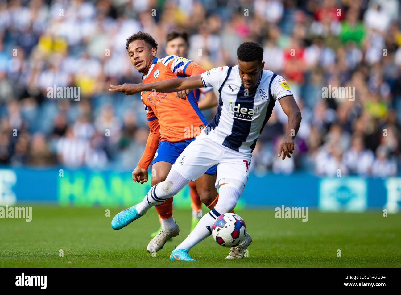 West Bromwich, UK. 1st October 2022. West Bromwich Albion«s Grady Diangana and Matthew Sorinola of Swansea during the Sky Bet Championship match between West Bromwich Albion and Swansea City at The Hawthorns, West Bromwich on Saturday 1st October 2022. (Credit: Gustavo Pantano | MI News) Credit: MI News & Sport /Alamy Live News Stock Photo
