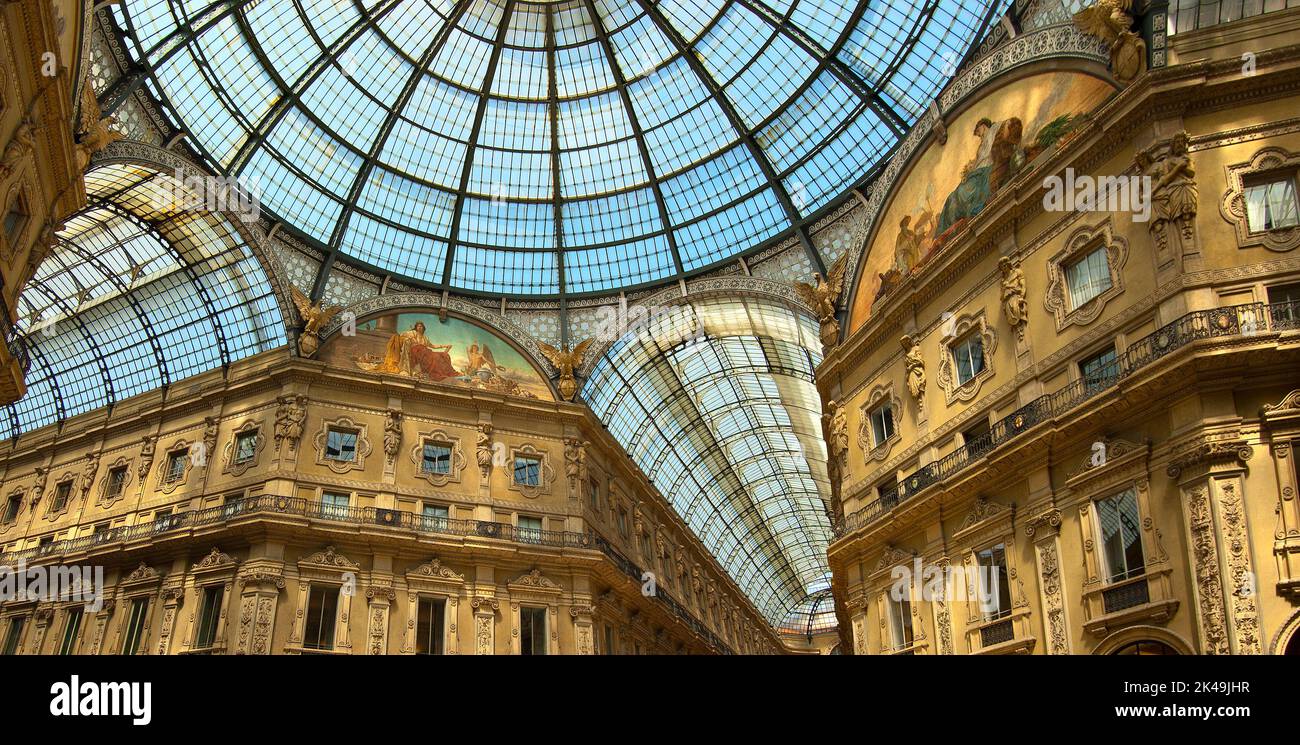 Download this stock image: Detail of the Galleria Vittorio Emanuele II (186