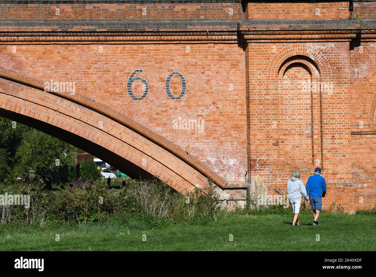 People walking along the river soar in leicestershire Stock Photo