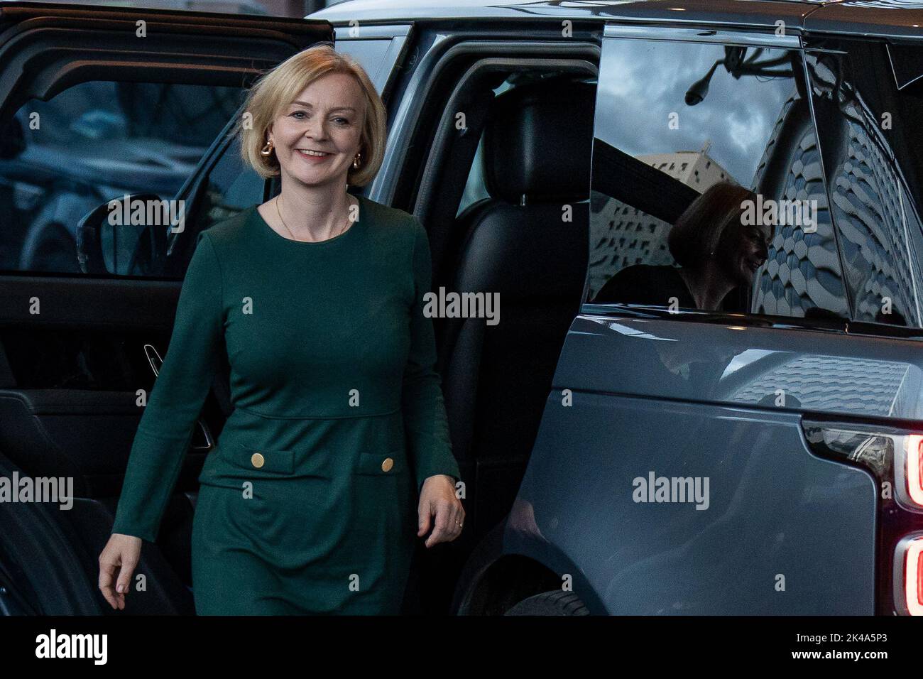 Prime Minister Liz Truss arrives at the Hyatt hotel in Birmingham ahead of the Conservative Party annual conference at the International Convention Centre. Picture date: Saturday October 1, 2022. Stock Photo