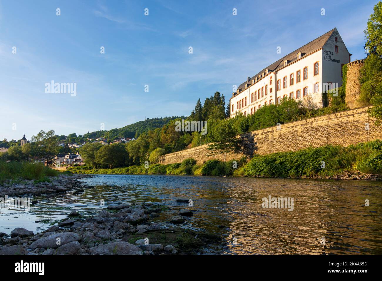 Bollendorf: river Sauer (Sure), Bollendorf Castle in Eiffel, Rheinland-Pfalz, Rhineland-Palatinate, Germany Stock Photo