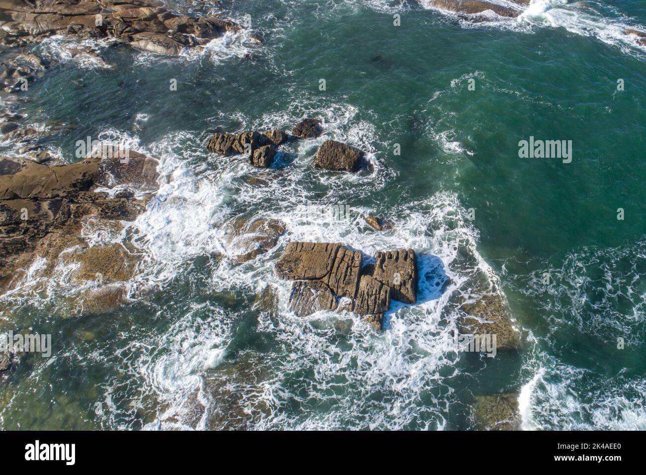 Aerial hawaii coast rocky cliff hi-res stock photography and images - Alamy