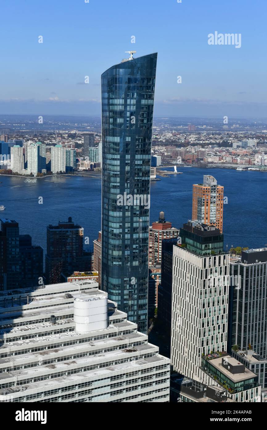Fresh Look at Condominium High Rise In Downtown Manhattan In New York City