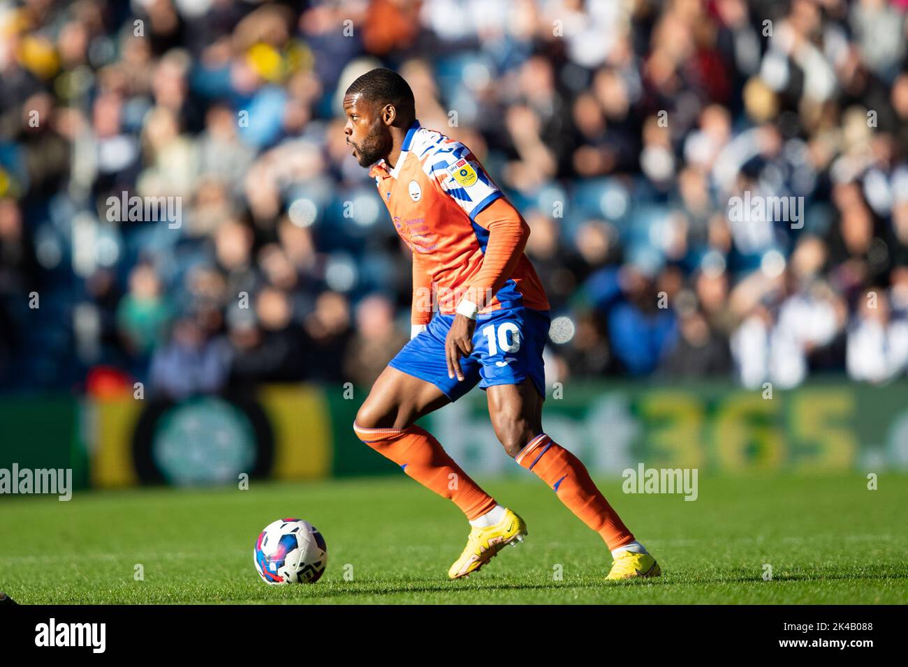 West Bromwich, UK. 1st October 2022. Olivier Ntcham of Swansea during the Sky Bet Championship match between West Bromwich Albion and Swansea City at The Hawthorns, West Bromwich on Saturday 1st October 2022. (Credit: Gustavo Pantano | MI News) Credit: MI News & Sport /Alamy Live News Stock Photo