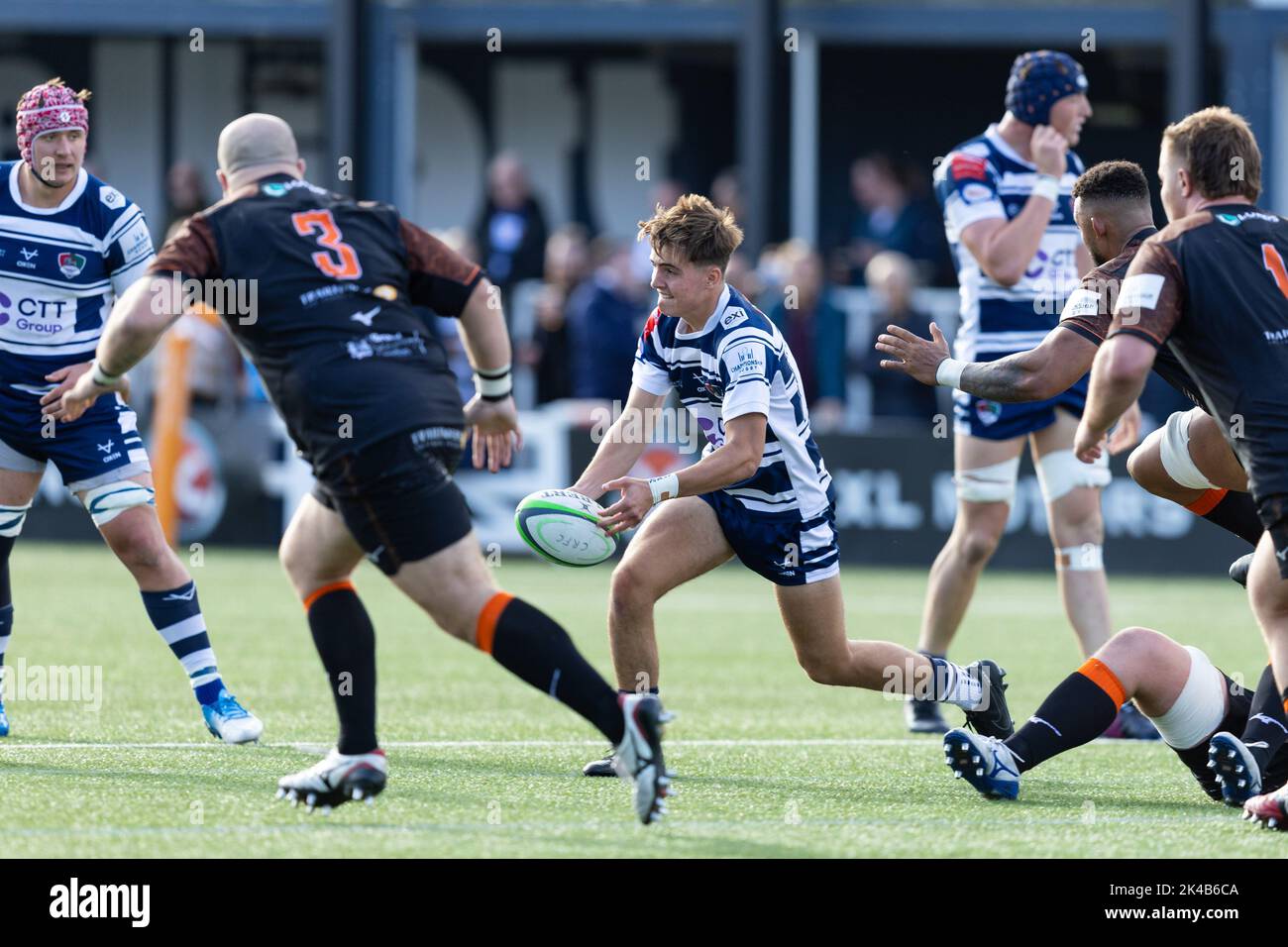 Fin Ogden of Coventry Rugby passes the ball during the The Championship ...