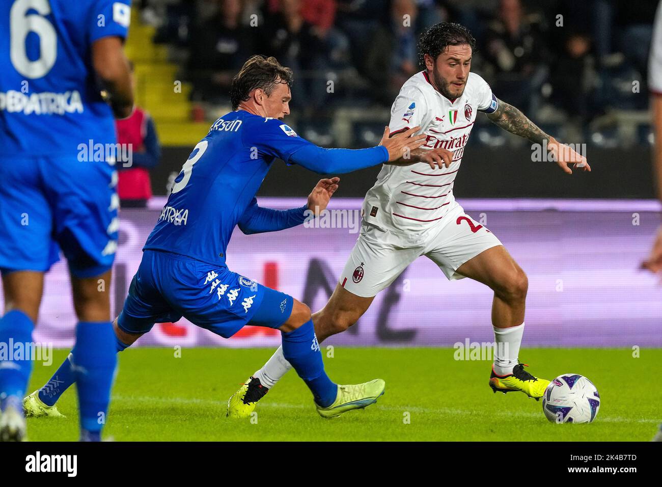 Empoli, Italy. 01st Oct, 2022. Liam Henderson of Empoli FC and Davide Calabria of AC Milan compete for the ball during the Serie A football match between Empoli FC and AC Milan at Carlo Castellani stadium in Empoli (Italy), October 1st, 2022. Photo Paolo Nucci/Insidefoto Credit: Insidefoto di andrea staccioli/Alamy Live News Stock Photo