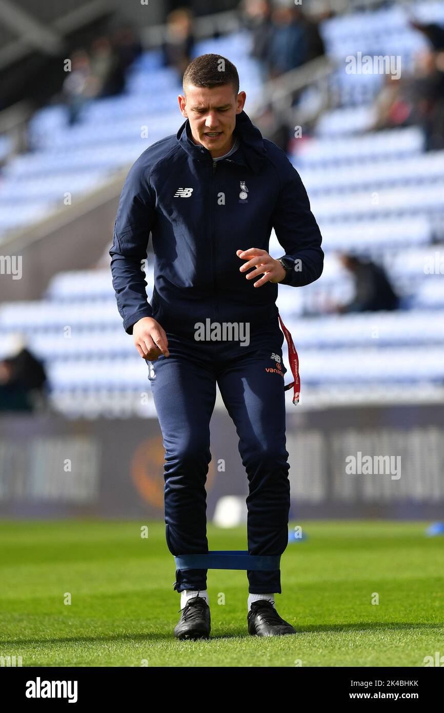 Oldham, UK. 1st October 2022during the Vanarama National League match between Oldham Athletic and Wrexham at Boundary Park, Oldham on Saturday 1st October 2022. Credit: MI News & Sport /Alamy Live News Stock Photo