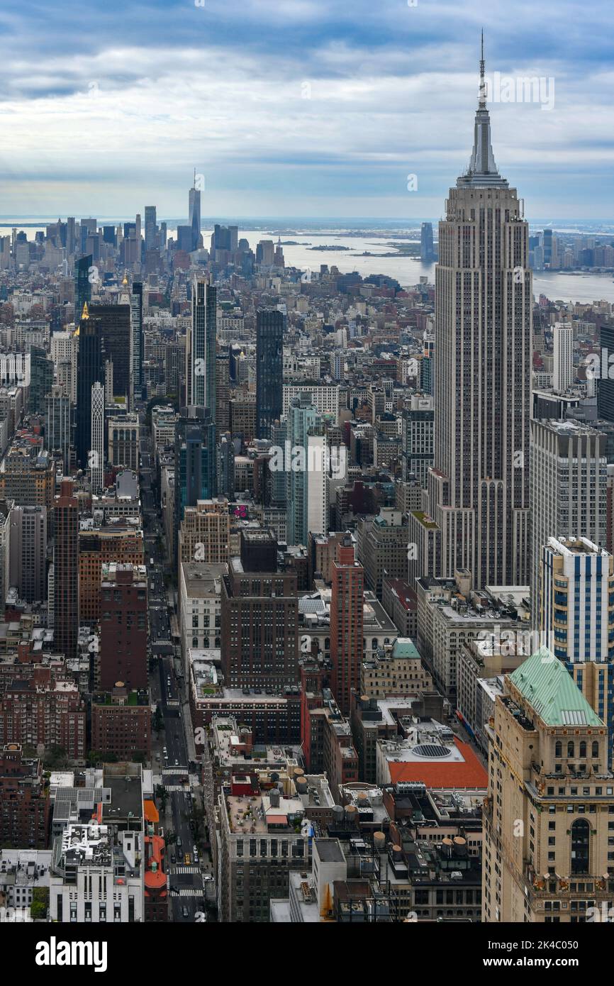 Aerial view of the New York City skyline from Midtown Manhattan Stock ...