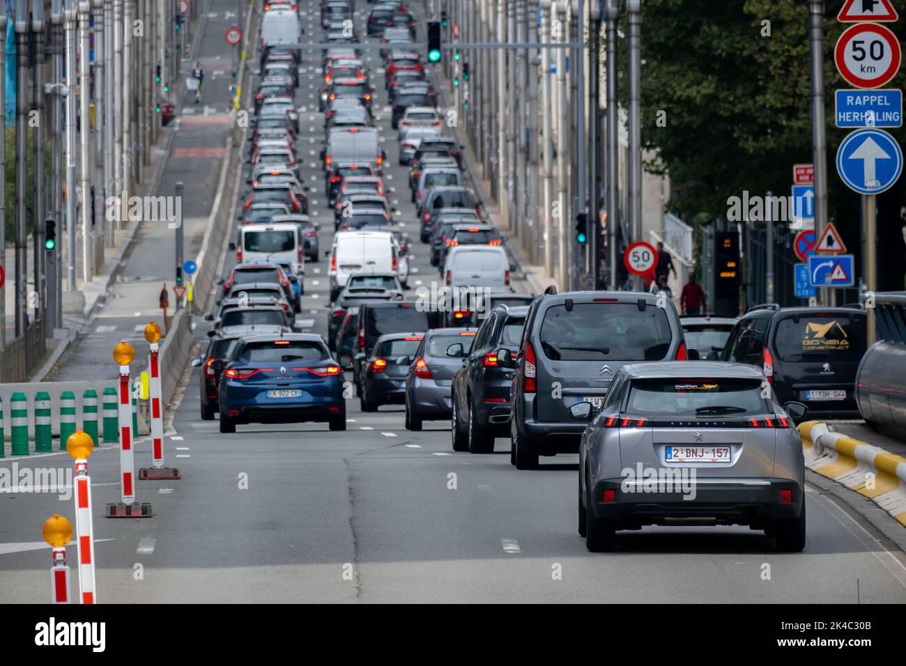 Brussels, Belgium - 10 September 2022: Heavy traffic in the rush hour on Rue de la Loi Stock Photo