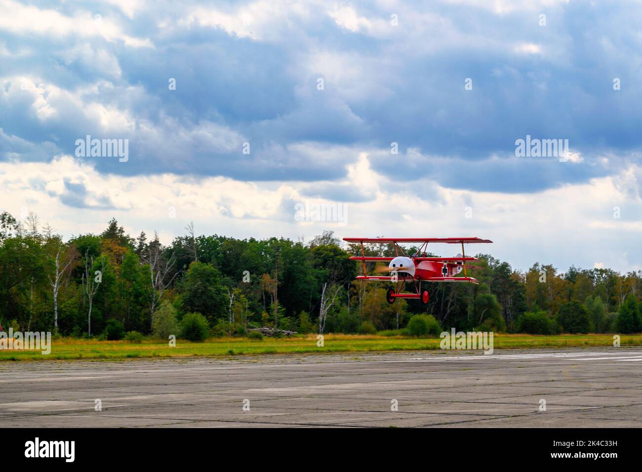A triplane loading onto an old airfield in Allstedt for the airfield