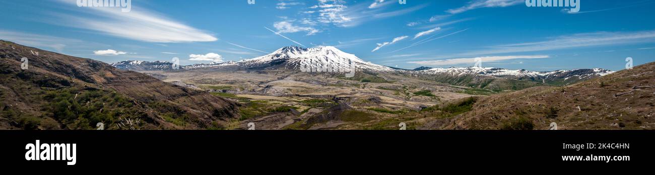 Mt saint helens eruption water hi-res stock photography and images - Alamy