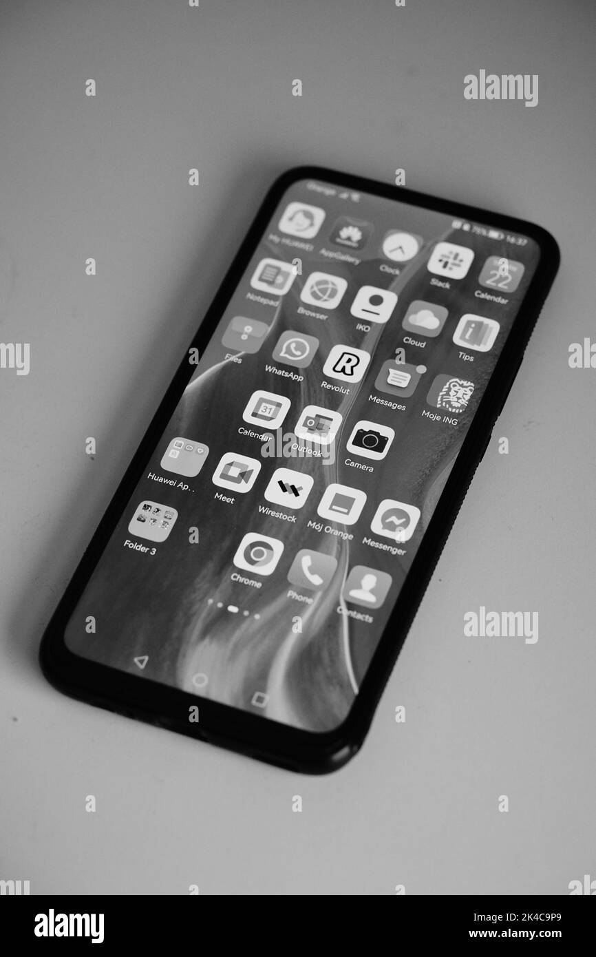 Huawei phone Black and White Stock Photos & Images - Alamy