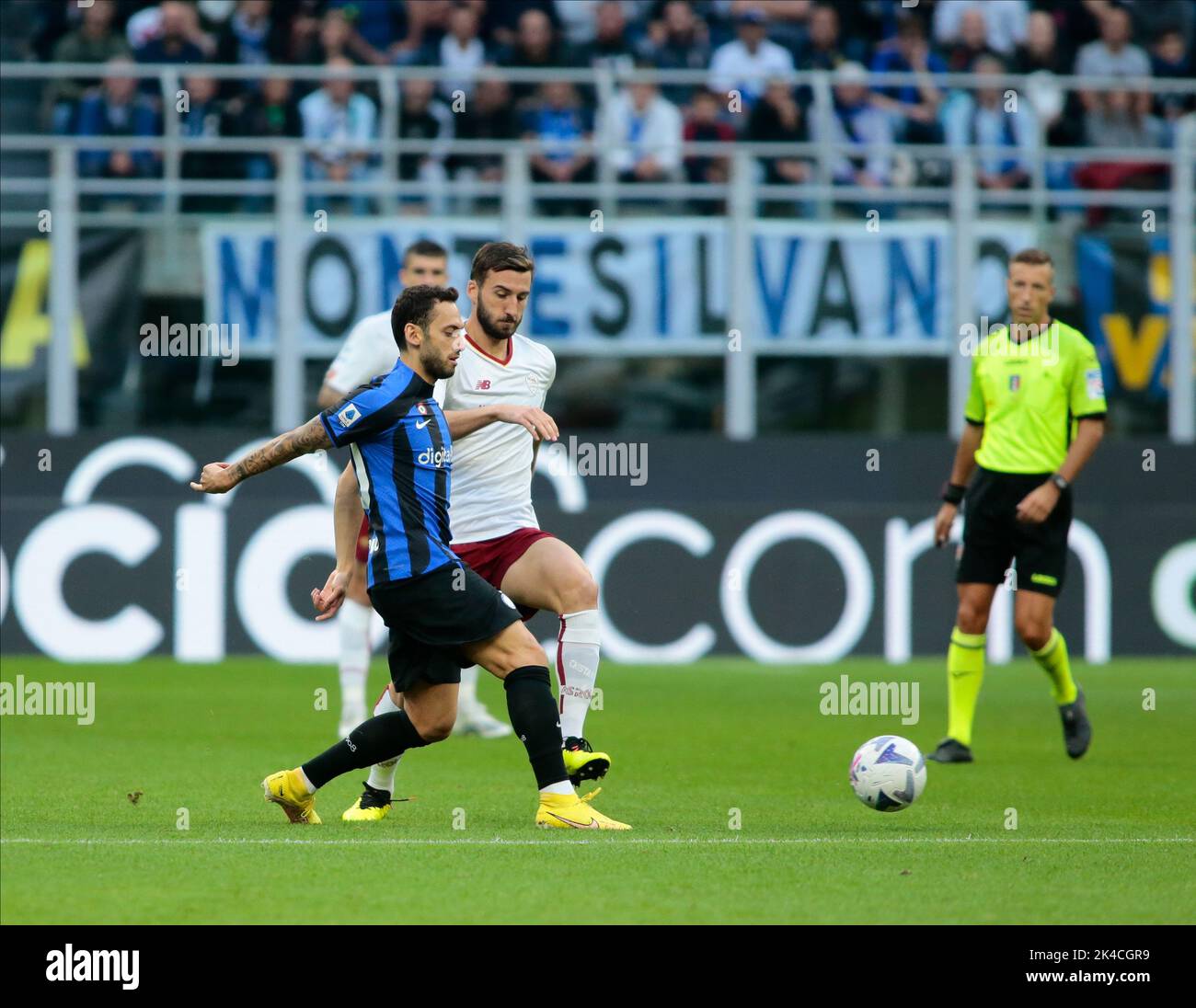 Milan Italy 01st Oct 2022 Hakan Calhanoglu Of Fc Inter And Bryan milan-italy-01st-oct-2022-hakan-calhanoglu-of-fc-inter-and-bryan