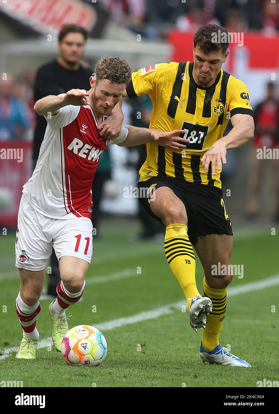 Koeln, Germany. 01st Oct, 2022. Cologne's Florian Kainz, (L), and Dortmund's Thomas Meunier, (R), in action during the German Bundesliga soccer match between FC Cologne and Borussia Dortmund in Cologne. (Final score: Köln 3:2 Borussia Dortmund) Credit: SOPA Images Limited/Alamy Live News Stock Photo