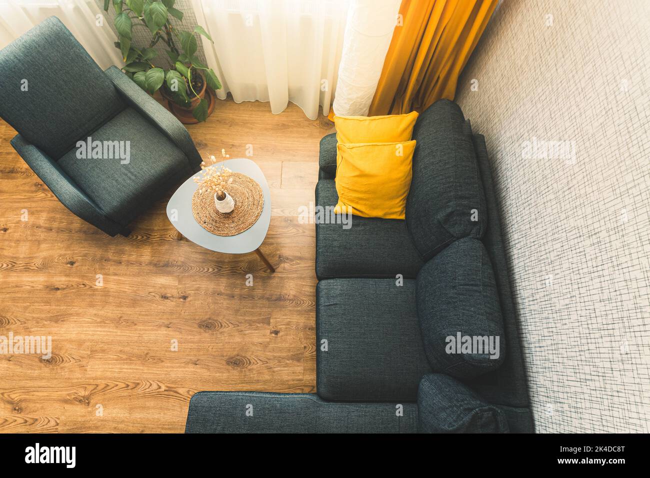 Picture of Apartment Living Room Ideas - Cozy, Minimalist, Modern & Small Space ...