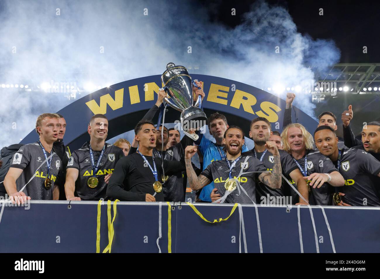 SYDNEY, AUSTRALIA OCTOBER 1 Macarthur FC celebrate winning after the